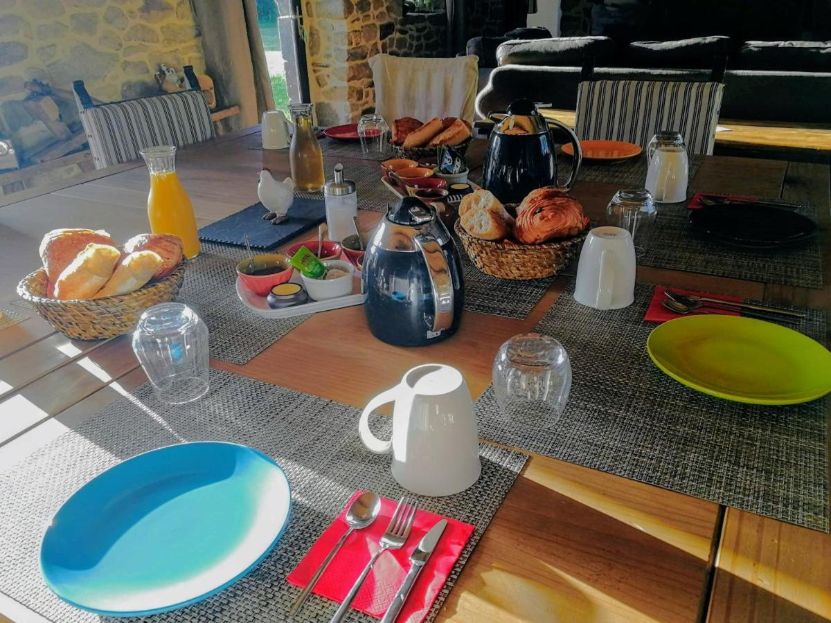 Les Longeres De Keridy Bed & Breakfast Brech Exterior foto